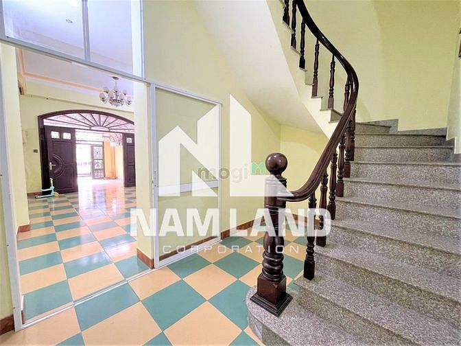 Hình ảnh Vincom Thảo Điền 1 trệt 3 lầu 6 phòng Full nội thất