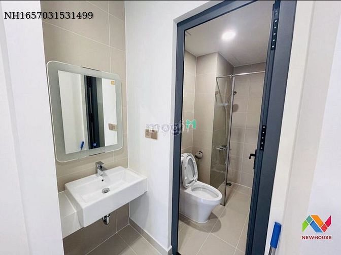 Hình ảnh Sang nhượng CH 2PN/1WC Boulevard Q7