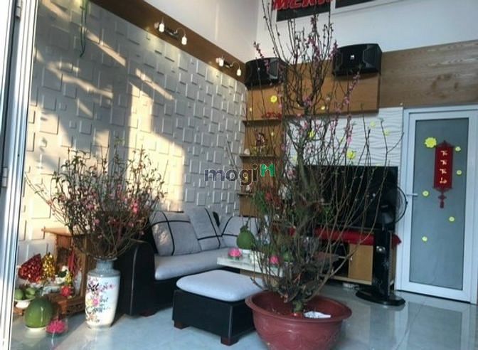 Hình ảnh Bán nhà Hòa Bình Tân Phú 82m2 giá 5,1 tỷ.