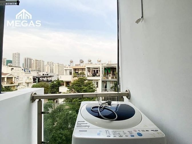 Hình ảnh Có máy giặt riêng, ban công siêu thoáng, 1pn riêng