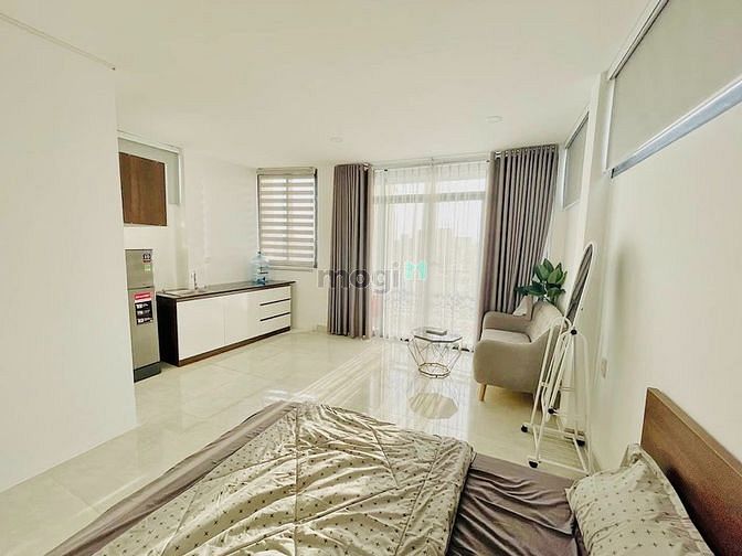 Hình ảnh Hệ Thống CH balcon - Cửa sổ  ngay gần Phan XÍch Long
