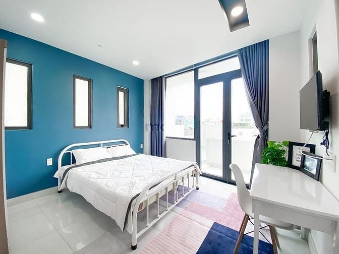 Hình ảnh Hệ Thống CH balcon - Cửa sổ  ngay gần Phan XÍch Long