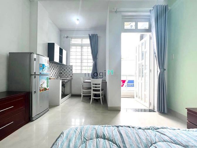 Hình ảnh ban công siêu thoáng gần mega market