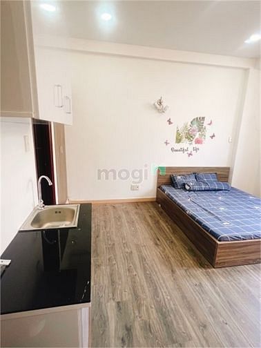 Hình ảnh Phòng mới sạch đẹp, full nội thất, quận 1