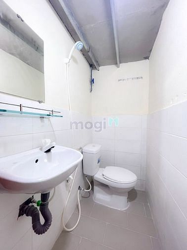 Hình ảnh Phòng gác cao 2m, Giờ tự do Giá ưu đãi