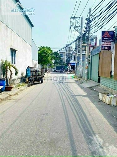 Hình ảnh Nhà 2 mt hẻm 8m, chiến lược, bình trị đông a, bình tân.