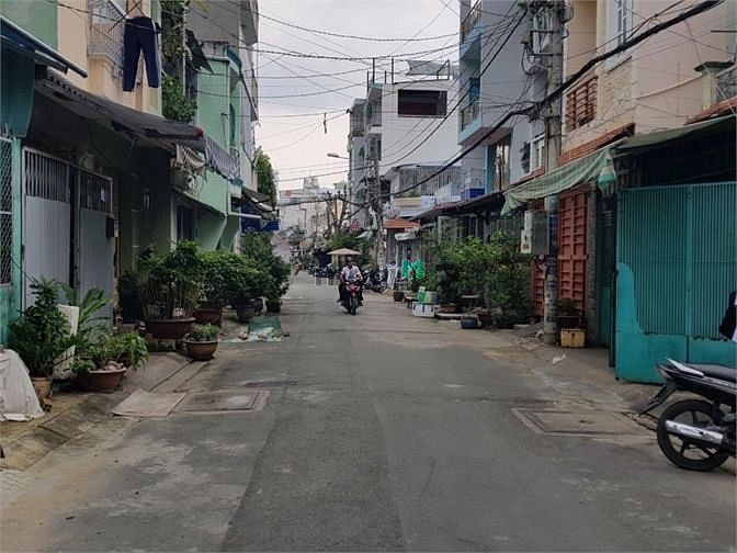 Hình ảnh Nhà 2 mt hẻm 8m, chiến lược, bình trị đông a, bình tân.