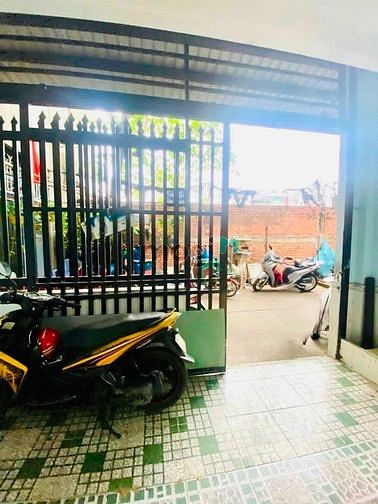 Hình ảnh Giảm 100Tr Còn 4,290Ty - 61m2 - 2 tầng-3PN