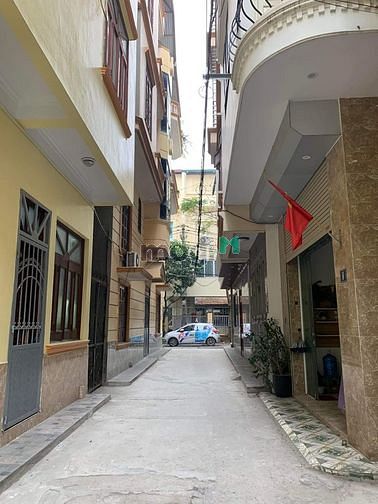 Hình ảnh Bán Đất Phân Lô Phố Trần Vỹ. 61m2. Giá: 110 triệu/m.