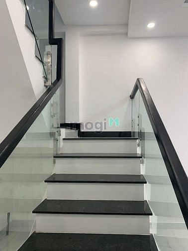 Hình ảnh MTKD BÌNH TÂN- SÁT LÊ VĂN QUỚI- 4X10m- 2 Tầng- Chỉ 4.55 Tỷ