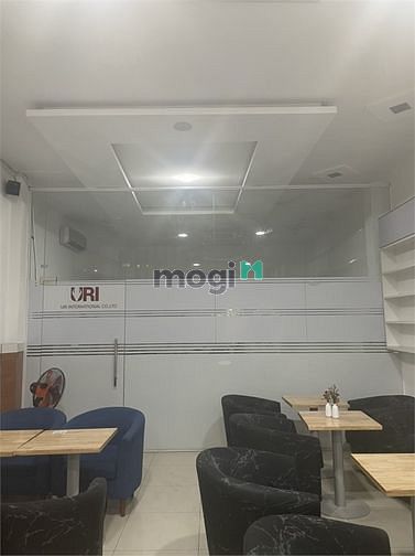 Hình ảnh Building tân bình, dtsd 800m2, đang có doanh thu 70tr.