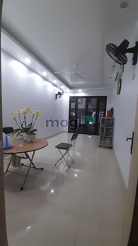 Hình ảnh Cho thuê cửa hàng tầng 1, mặt đường Bạch Đằng