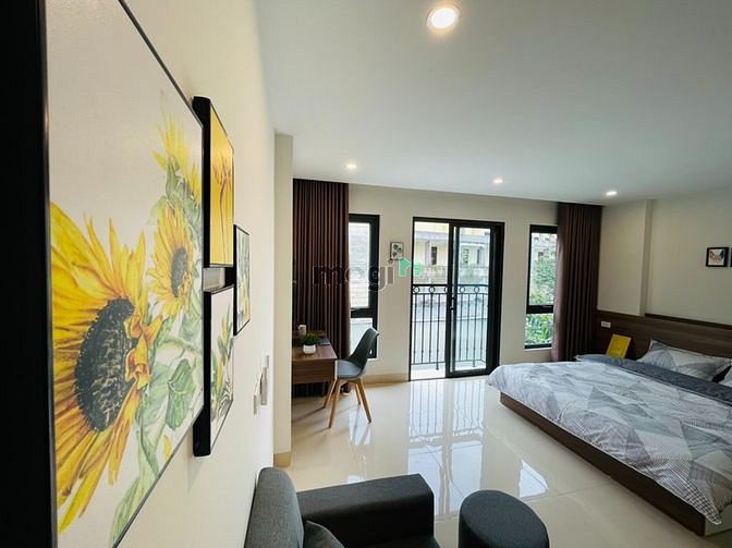 Hình ảnh Chính chủ cho thuê CCMN Nguyễn Chí Thanh *FULL ĐỒ-THANG MÁY-BAN CÔNG*
