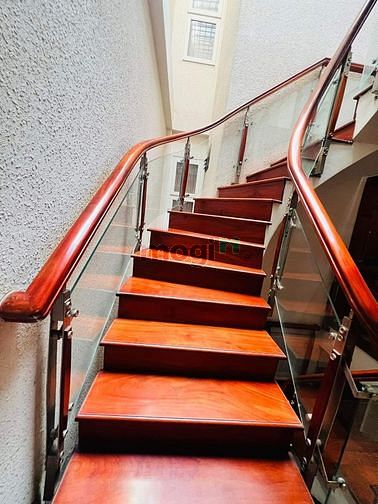 Hình ảnh Mặt Tiền Sầm Uất Trần Hưng Đạo 80m2