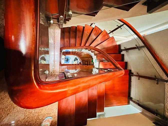 Hình ảnh Mặt Tiền Sầm Uất Trần Hưng Đạo 80m2