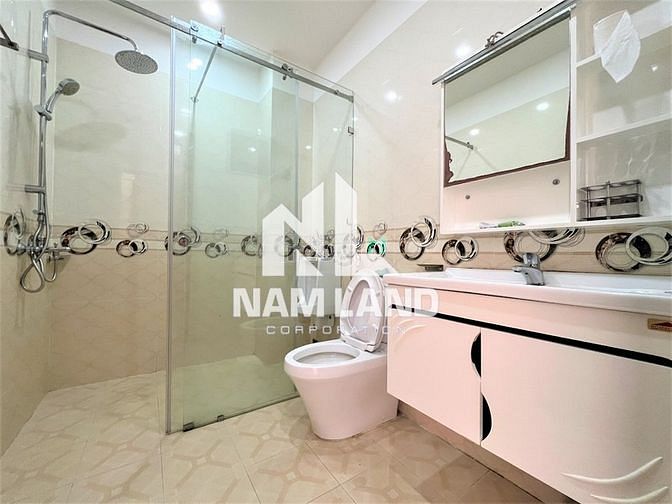 Hình ảnh Cho Thuê Nhà Có Hầm 320m2 Gần Siêu Thị Mega Market An Phú Quận 2