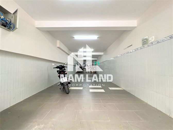 Hình ảnh Cho Thuê Nhà Có Hầm 320m2 Gần Siêu Thị Mega Market An Phú Quận 2