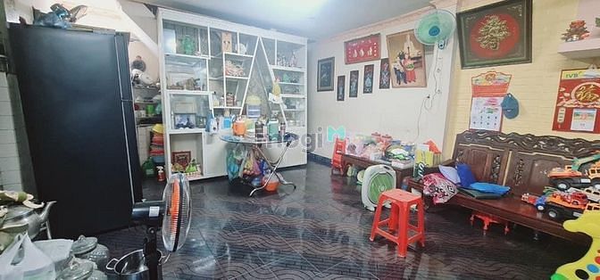 Hình ảnh Bán nhà hẻm xe hơi - Đất Thánh - Tân Bình - 45m,4 tầng - Ngang 6