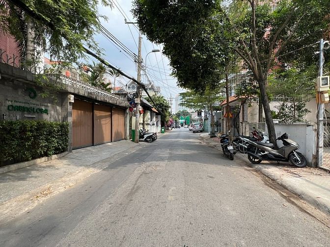 Hình ảnh Cho thuê 210m2 đất đường 11, P Thảo Điền, Q2 giá 38 triệu/ 1 tháng