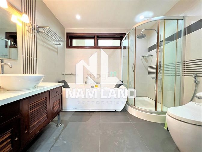 Hình ảnh Cho thuê biệt thự 4 phòng 400m2 để ở_văn phòng tại đường 7 p. An phú