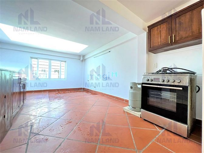 Hình ảnh Cho Thuê Nhà 3 Lầu 300m2 Gần Đường Xa Lộ Hà Nội_P. An Phú_Quận 2