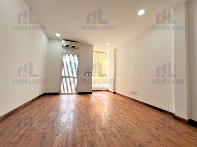 Hình ảnh Cho Thuê Nhà 3 Lầu 300m2 Gần Đường Xa Lộ Hà Nội_P. An Phú_Quận 2