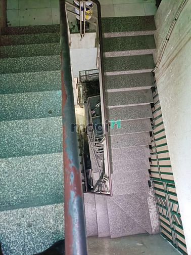Hình ảnh Bán chdv 36 phòng 350m2 mặt đường 16m. Khu dân cư phát triển.