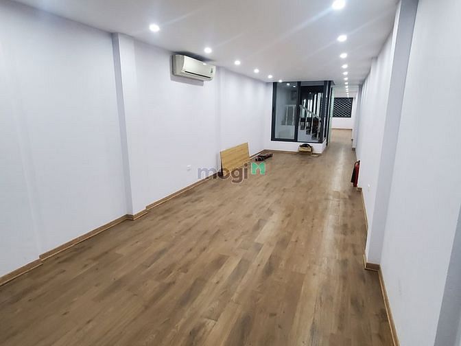 Hình ảnh Cho thuê gấp nhà mặt phố Yên Lãng