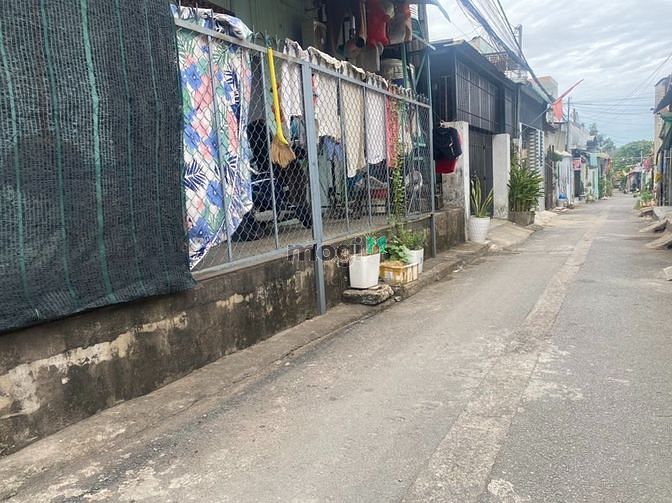 Hình ảnh ,lô đất 2 MT 144m2,P.Tân Hiệp,Gần cầu Sập-hẻm oto,có 3 nhà C4 cho thue