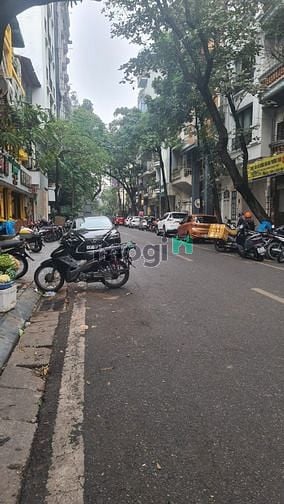 Hình ảnh Mặt phố Lê Ngọc Hân - Hai Bà Trưng 64m2- 21,5tỷ