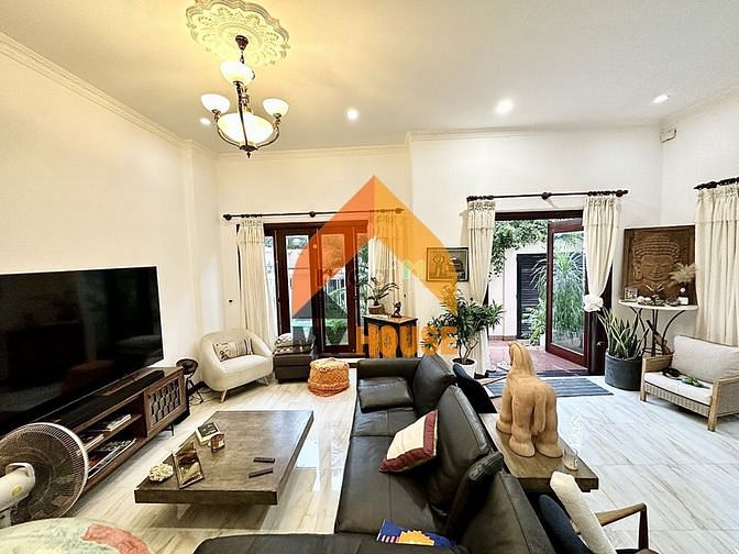 Hình ảnh Cho Thuê Villa Phố 3 Lầu Có Hồ Bơi 4 Phòng Để Ở_Văn Phòng Công Ty