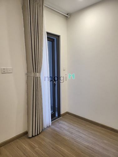Hình ảnh Căn Hộ 2PN Full Bếp Rèm Vinhomes Q9 – mới đẹp ở ngay