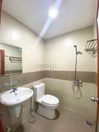 Hình ảnh Mb6623 nạp rút nhanh chóng Studio Ban công view Landmark cực xịn trung tâm Q2