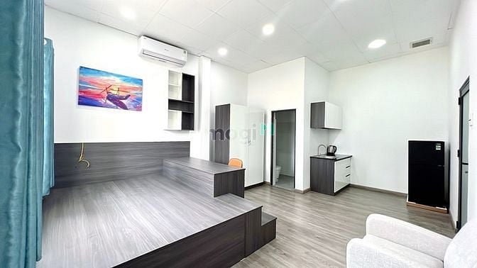 Hình ảnh Mb6623 nạp rút nhanh chóng sang xịn mịn new 100% gần sân bay