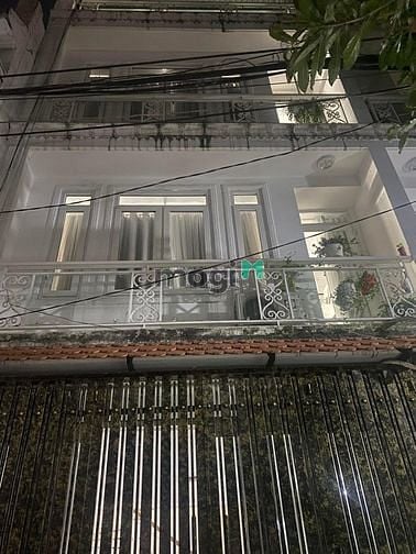 Hình ảnh Hẻm xe hơi Cửu Long, 212m2 dt sử dụng, nhà đẹp