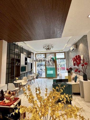 Hình ảnh Cho thuê nhà 40A Trần Quang Khải, p Tân định, Quận 1.