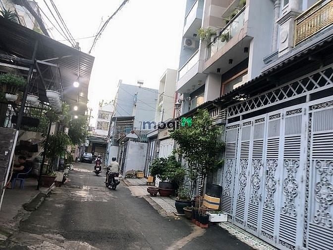 Hình ảnh Bán nhà hẻm xe hơi, Quang Trung, GV 4 tầng DT lớn 80m2(4x20) chỉ 4.8tỷ