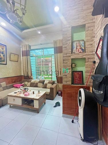 Hình ảnh Không gian rộng rãi, hẻm xe hơi 6M