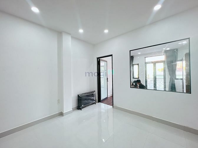 Hình ảnh Cho Thuê CH 1PN có máy giặt riêng ngay sân bay TSN
