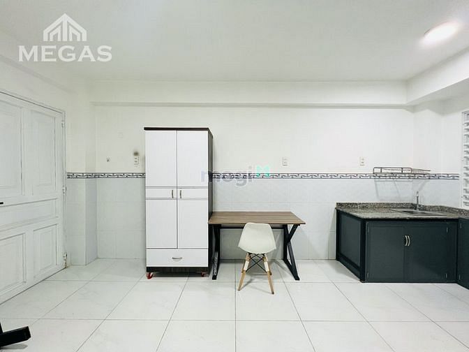Hình ảnh Cho Thuê Căn Hộ Full Nội Thất  Gần Etown Cộng Hòa Ban Công Thoáng