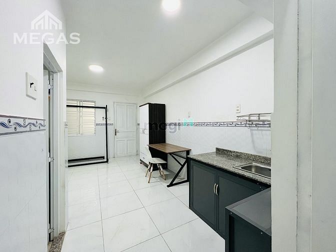 Hình ảnh Cho Thuê Căn Hộ Full Nội Thất  Gần Etown Cộng Hòa Ban Công Thoáng