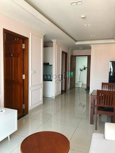Hình ảnh 1 căn duy nhất 2pn full đồ chung cư Sky center đang trống ở ngay 17tr