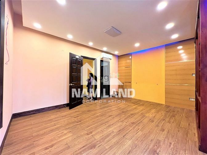 Hình ảnh Cho thuê Villa 450M2 sân vườn đường số 17 P.An Phú Quận 2