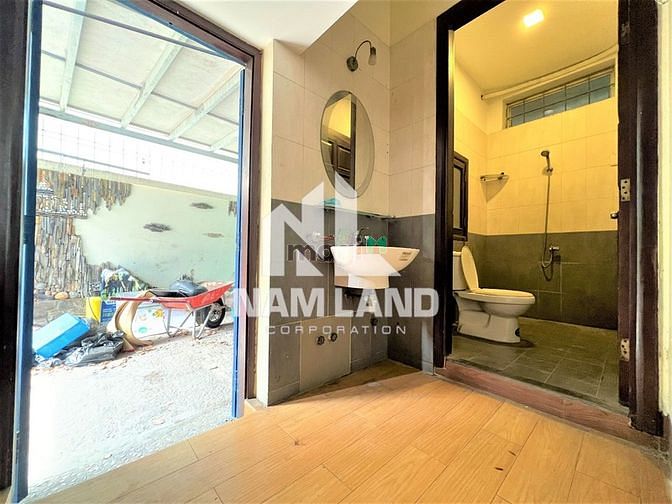 Hình ảnh Cho thuê Villa 450M2 sân vườn đường số 17 P.An Phú Quận 2