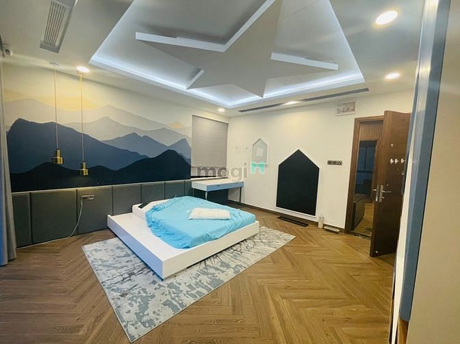 Hình ảnh Siêu biệt thự có thang máy trong nhà ở KDC Trung Sơn