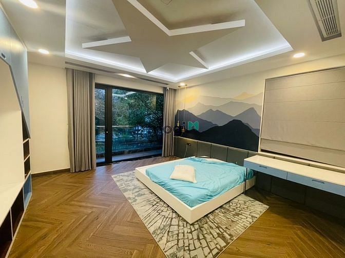 Hình ảnh Siêu biệt thự có thang máy trong nhà ở KDC Trung Sơn