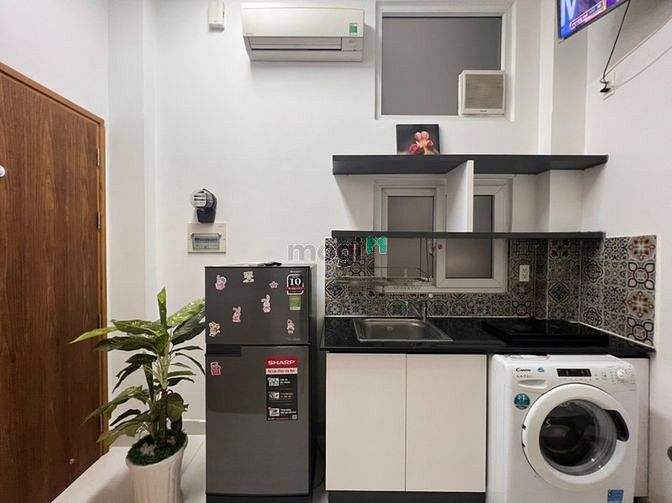 Hình ảnh Gác Lửng cho thuê ngay ngã 4 Lý Chính Thắng - Quận 3. Ở được ngay