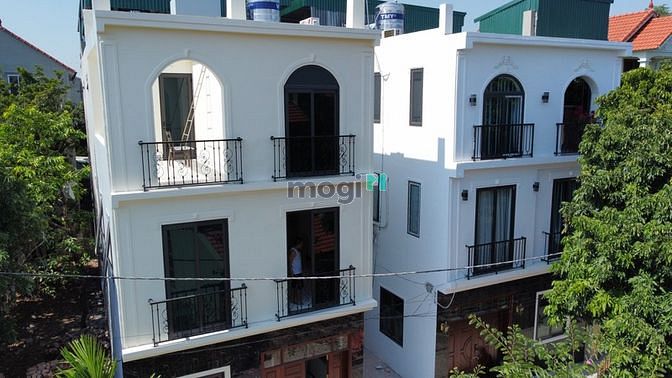 Hình ảnh TIỀN ít nhưng phải vít nhà ngon