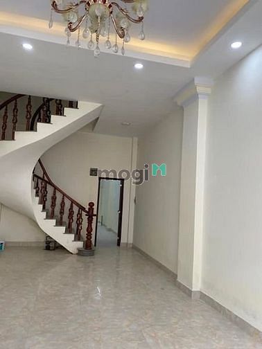 Hình ảnh Nhà cần bán có thu nhập CHDV đường Trần Văn Đang P11 Q3
