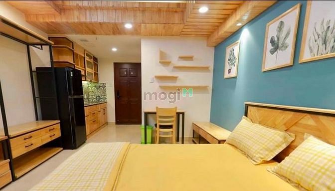 Hình ảnh Cửa sổ lớn full nội thất, ngay tại nguyễn duy trinh
